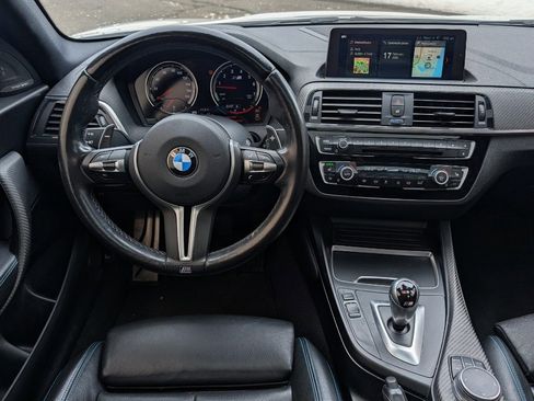 Used 2018 BMW M2 image 20
