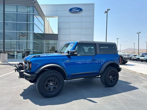 Certified 2021 Ford Bronco First Edition AWD/4WD image 1