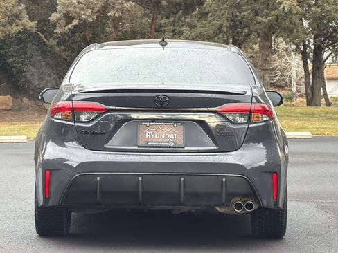 Used 2024 Toyota Corolla XSE image 5