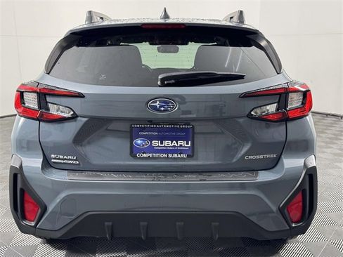 Used 2024 Subaru Crosstrek 2.0i Premium image 9
