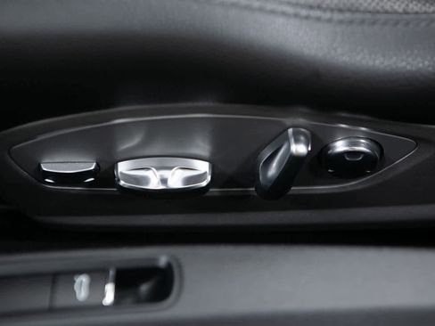 Certified 2018 Porsche 911 Carrera image 17