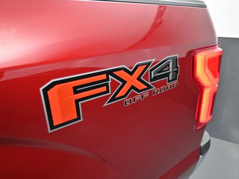 Used 2019 Ford F150 Lariat w/ Equipment Group 502A Luxury image 21