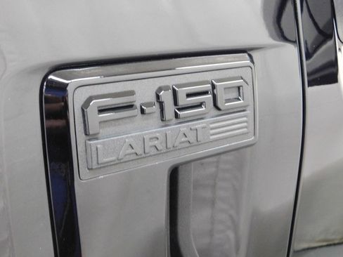 Used 2025 Ford F150 Lariat w/ Equipment Group 502A High image 7