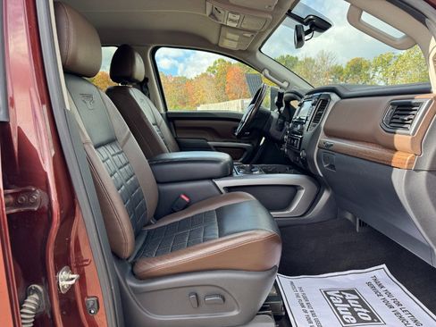 Used 2016 Nissan Titan Platinum Reserve image 18