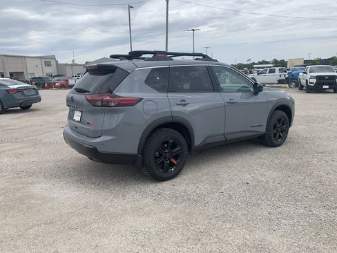 New 2026 Nissan Rogue SV image 5