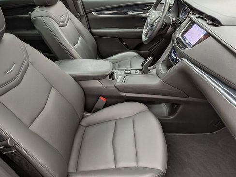 Certified 2023 Cadillac XT5 Premium Luxury image 27