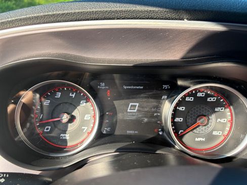 Used 2019 Dodge Charger SXT RWD image 12