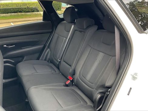 Certified 2025 Hyundai Tucson SEL image 18