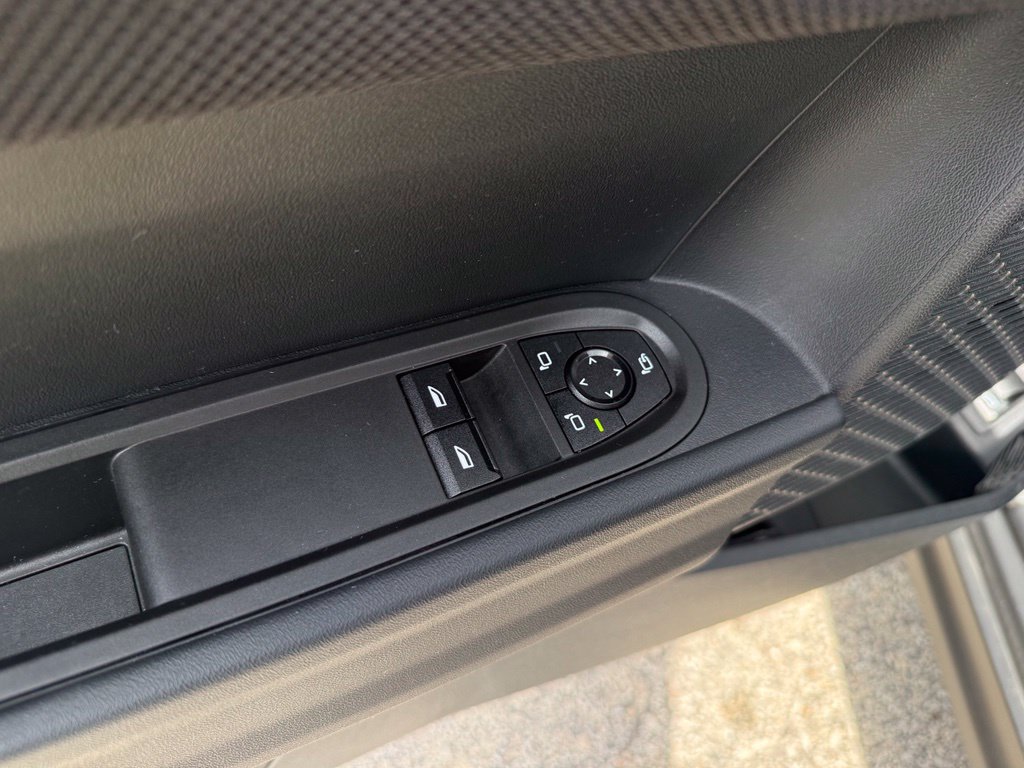 Used 2025 MINI Cooper S FWD image 19