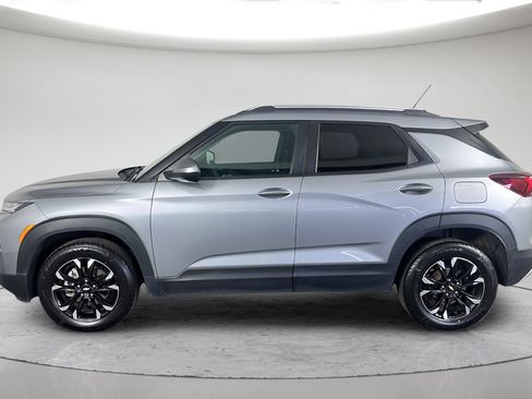Used 2023 Chevrolet TrailBlazer LT AWD/4WD image 9