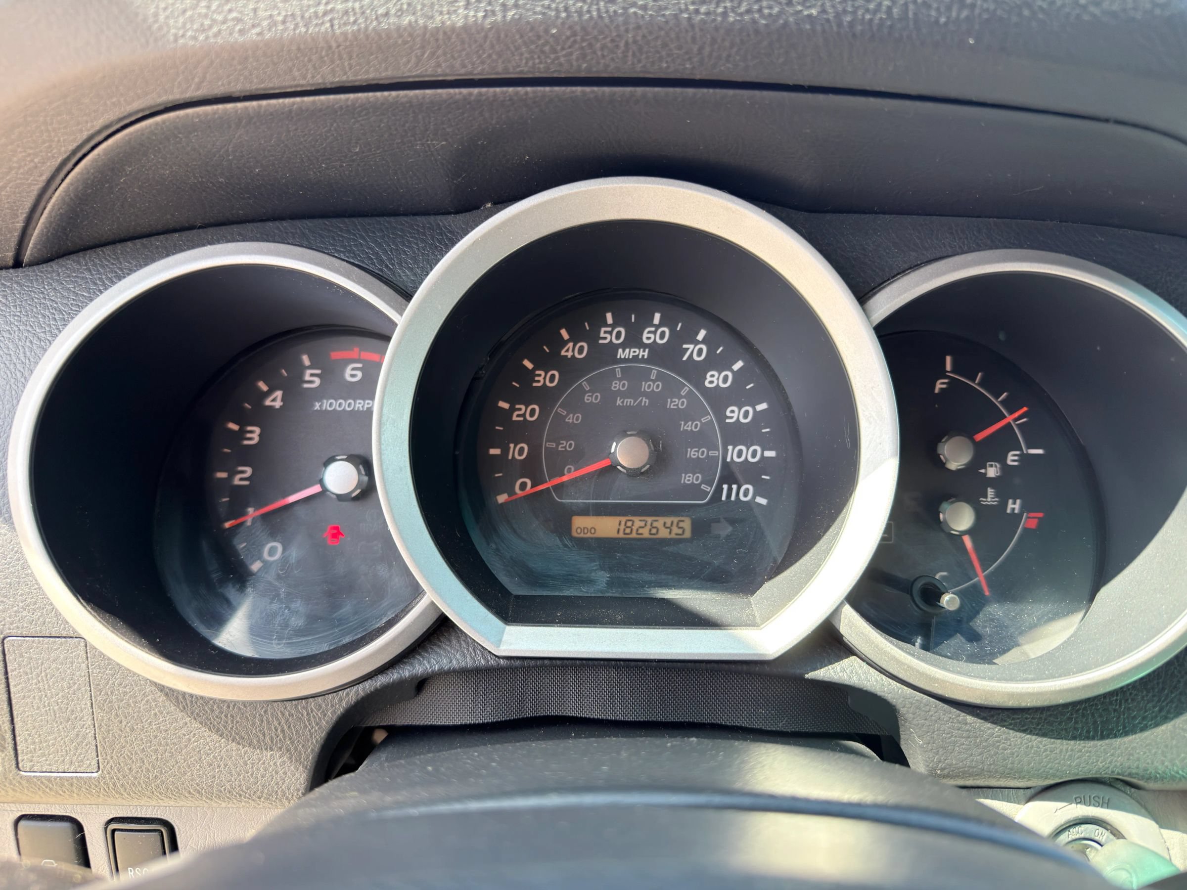 Used 2009 Toyota 4Runner SR5 AWD/4WD image 12
