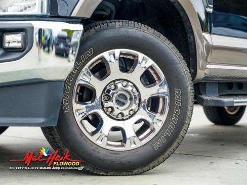 Used 2021 Ford F250 Lariat w/ Chrome Package image 2