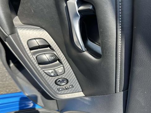 Used 2025 Nissan Sentra SV FWD image 9