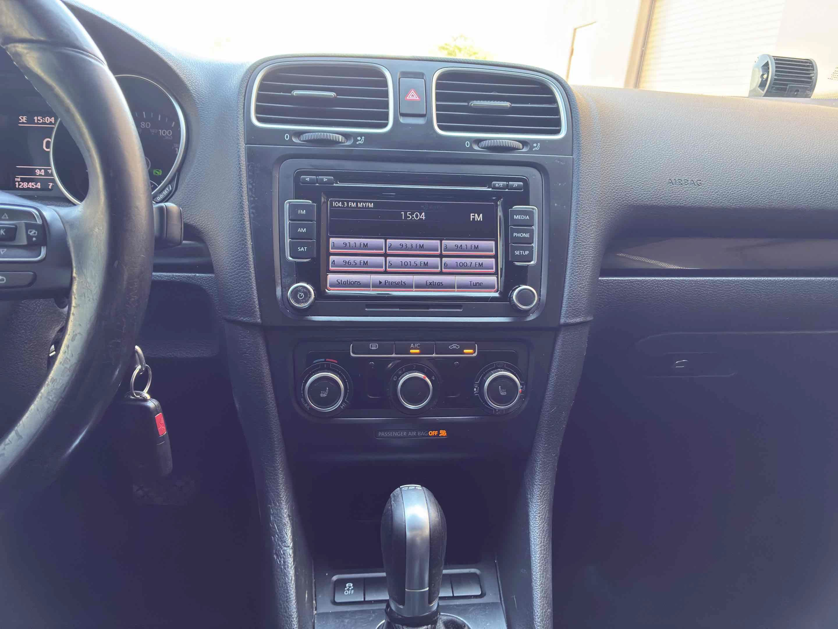 Used 2014 Volkswagen Jetta TDI FWD image 24