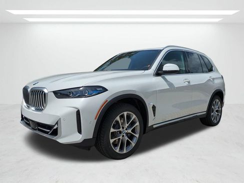 New 2026 BMW X5 xDrive40i w/ Premium Package AWD/4WD image 8