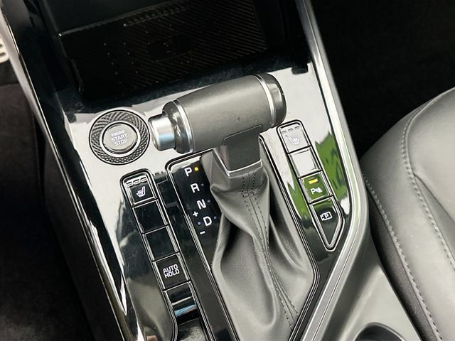 Used 2023 Kia Niro EX Touring FWD image 16