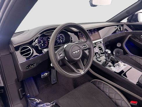 Used 2022 Bentley Continental GT Speed image 9
