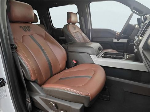 Used 2020 Ford F450 King Ranch w/ King Ranch Ultimate Package image 38