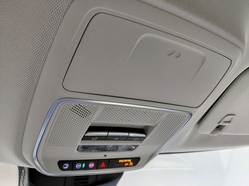 Used 2025 Buick Enclave Avenir w/ LPO, All-Weather Package image 47