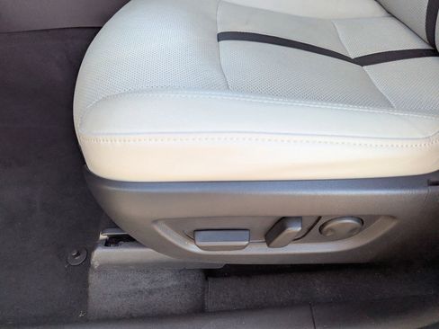 Certified 2025 MAZDA CX-90 3.3 Turbo w/ Preferred Package image 15