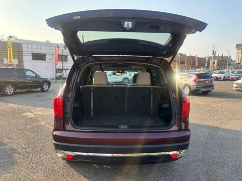 Used 2016 Honda Pilot Touring image 8