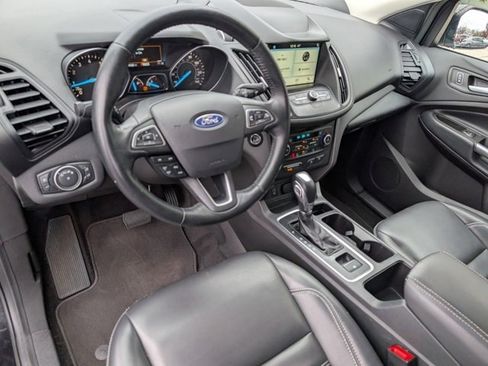Used 2019 Ford Escape SEL image 4