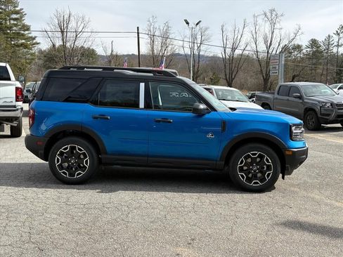 New 2026 Ford Bronco Sport Outer Banks AWD/4WD image 3