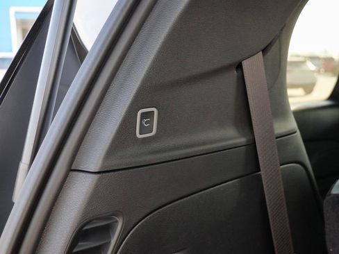 New 2026 Chrysler Pacifica Select image 12