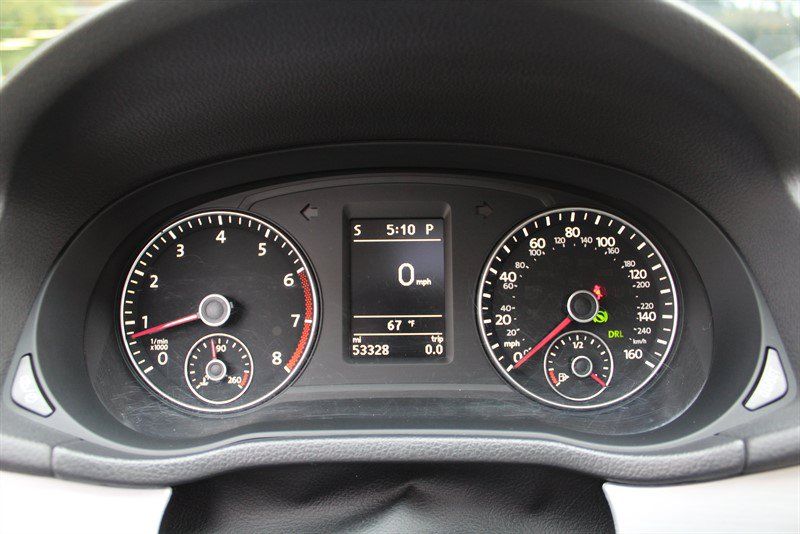 Used 2013 Volkswagen Passat 2.5 SE FWD image 8