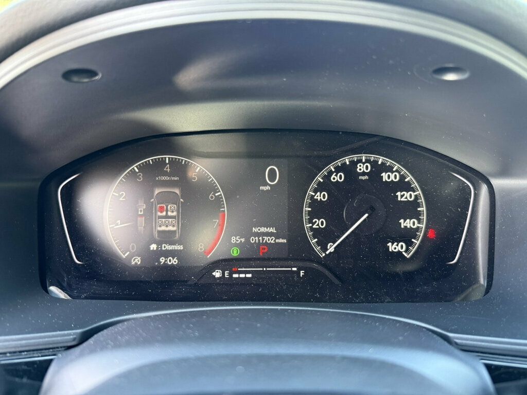 Used 2025 Honda Civic Sport image 4