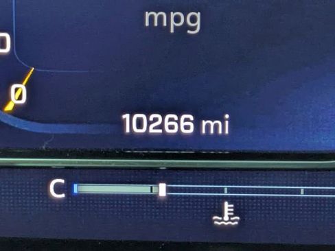 Certified 2025 Chevrolet Silverado 2500 LT w/ All Star Edition image 29