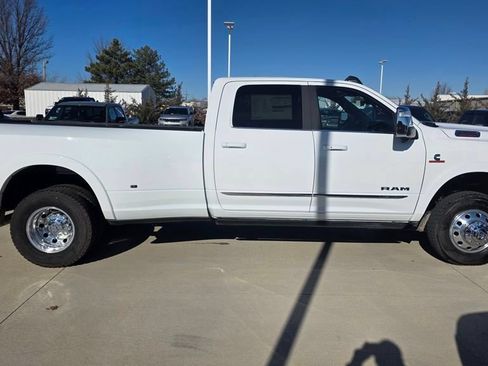 New 2026 RAM 3500 Limited AWD/4WD image 6