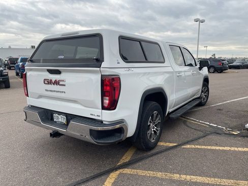Used 2019 GMC Sierra 1500 SLE w/ SLE Value Package AWD/4WD image 3