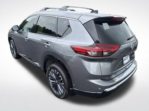Used 2026 Nissan Rogue Platinum w/ Platinum Premium Package AWD/4WD image 3