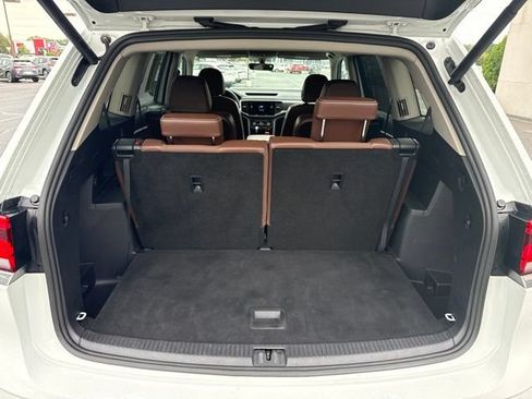 Used 2023 Volkswagen Atlas SE AWD/4WD image 9