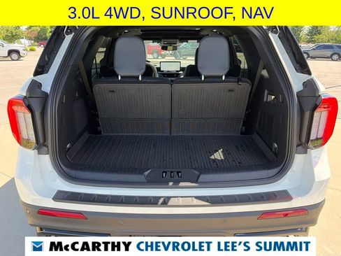 Used 2025 Ford Explorer ST w/ Sun And Sound Package AWD/4WD image 68