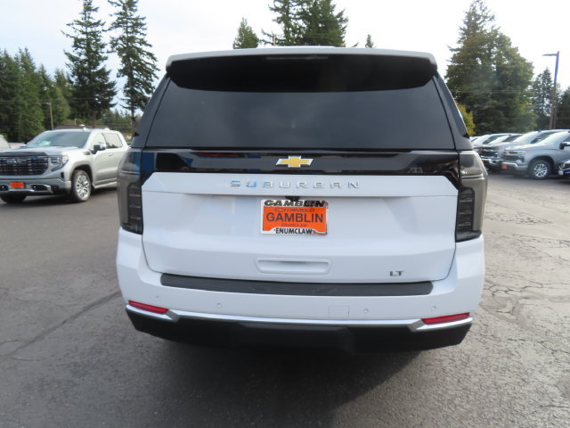 Certified 2026 Chevrolet Suburban LT w/ Comfort Package AWD/4WD image 7