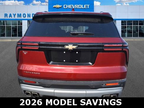 New 2026 Chevrolet Traverse LT w/ Enhanced Driving Package image 4