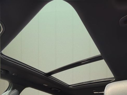 New 2026 Jeep Grand Cherokee L Limited w/ Limited Altitude Package image 21