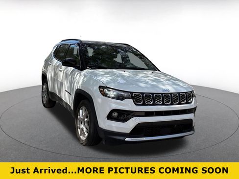 Used 2025 Jeep Compass Limited AWD/4WD image 1