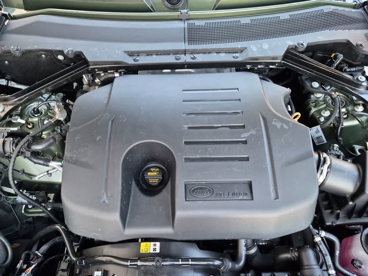 New 2026 Land Rover Defender 110 X-Dynamic SE AWD/4WD image 15
