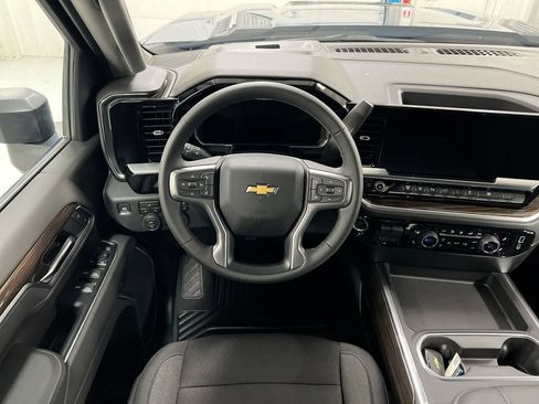 New 2026 Chevrolet Silverado 2500 LT w/ All Star Edition AWD/4WD image 11