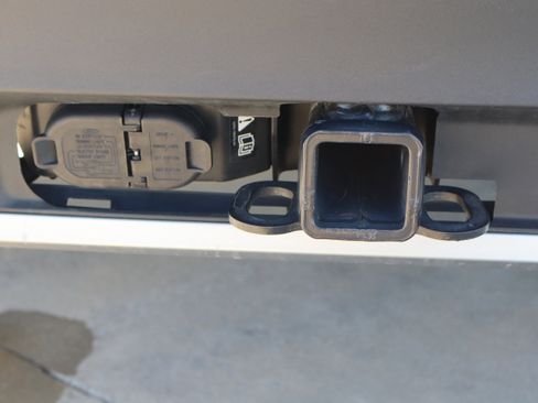 Used 2025 Ford Explorer Active w/ Active Comfort Package image 29