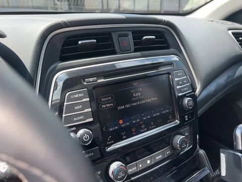 Used 2023 Nissan Maxima Platinum w/ Sport Mat Group image 7