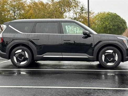 New 2026 Kia EV9 Wind image 3