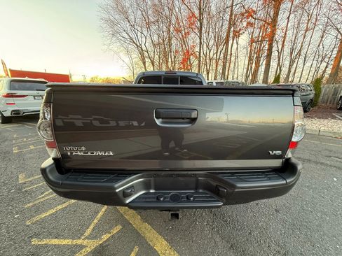 Used 2015 Toyota Tacoma 4x4 Double Cab image 5