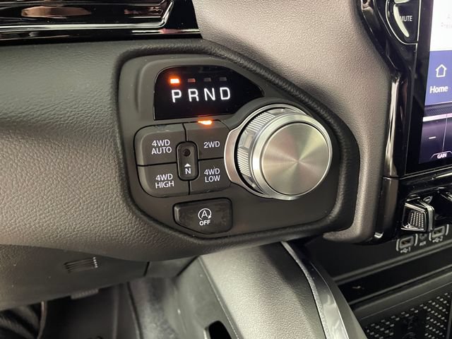 New 2026 RAM 1500 Laramie AWD/4WD image 4