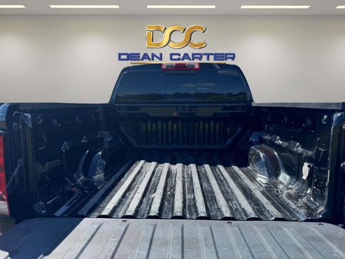 Used 2023 Chevrolet Colorado Z71 image 33