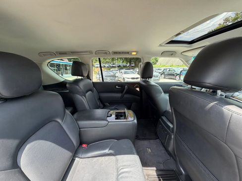 Used 2017 INFINITI QX80 4WD w/ Driver Assistance Package image 35