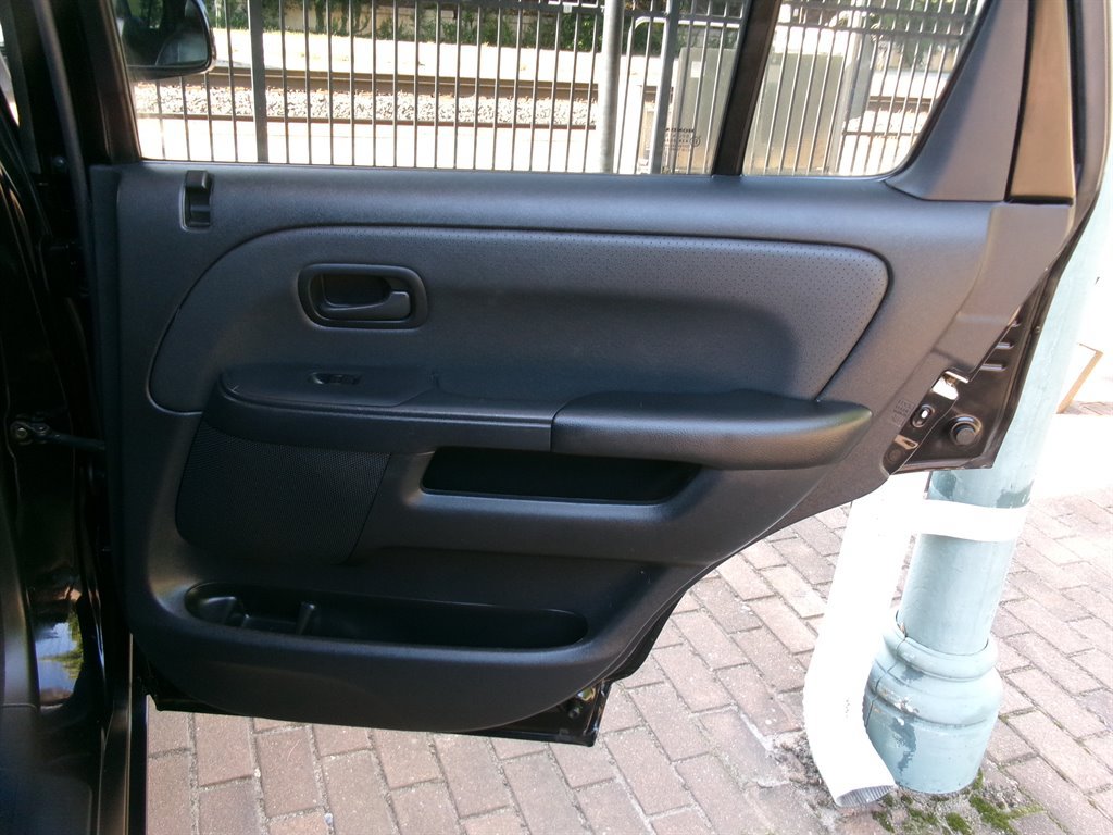 Used 2006 Honda CR-V EX image 29